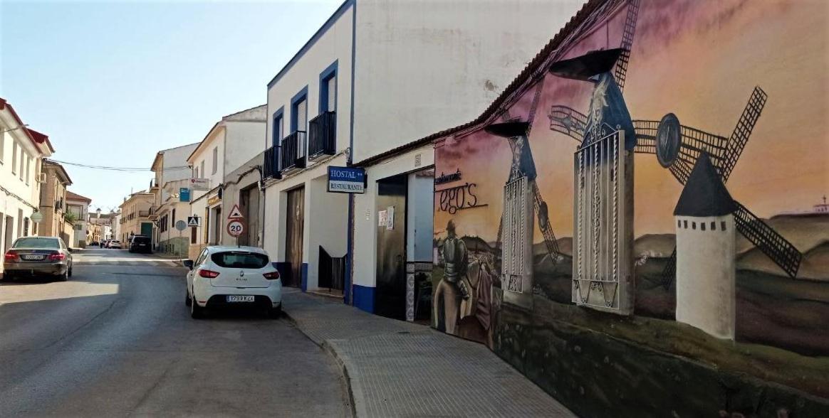 Hostal Restaurante Ego'S Campo De Criptana Exterior foto